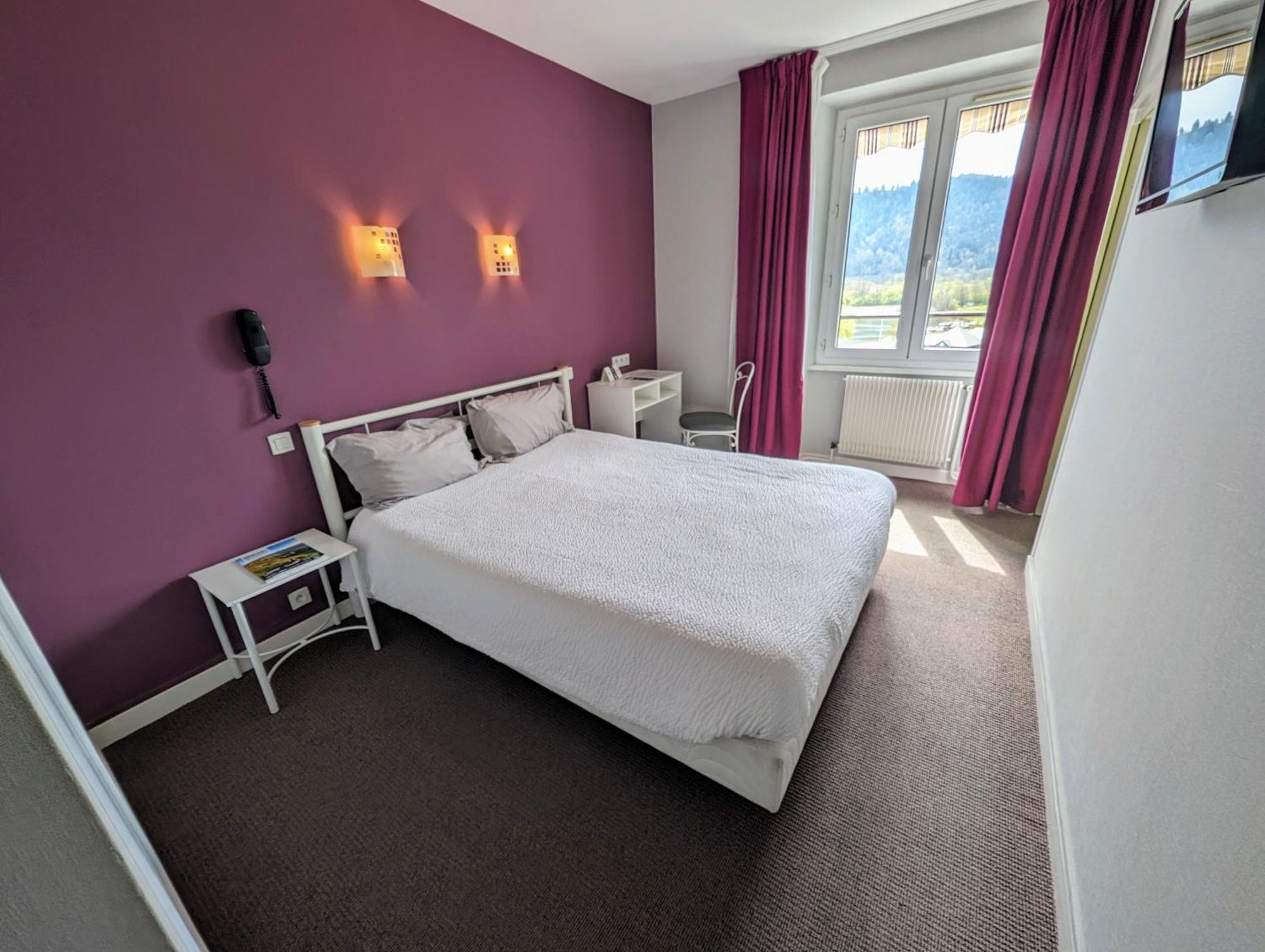 Logis Hotel Le Beau Site Chambon-sur-Lac Exteriér fotografie